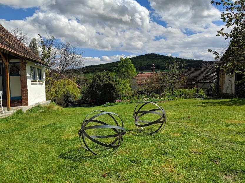Kovová koule do zahrady, 1 ks, průměr 80 cm